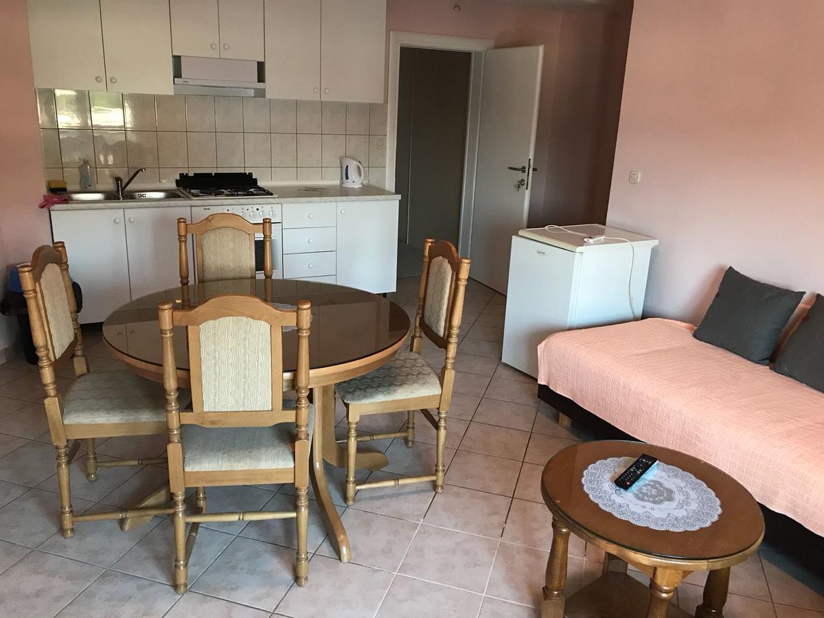 Guest House Ivo Стобреч Екстер'єр фото