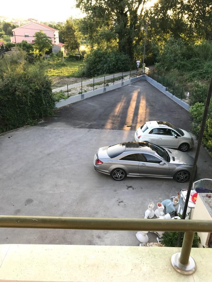 Guest House Ivo Стобреч Екстер'єр фото