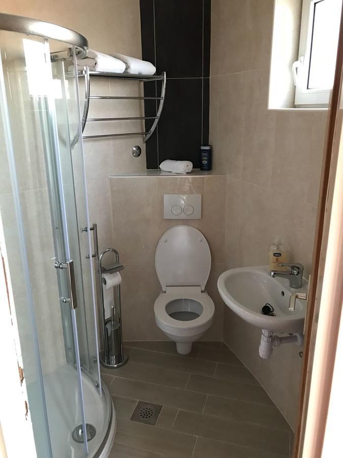 Guest House Ivo Стобреч Екстер'єр фото