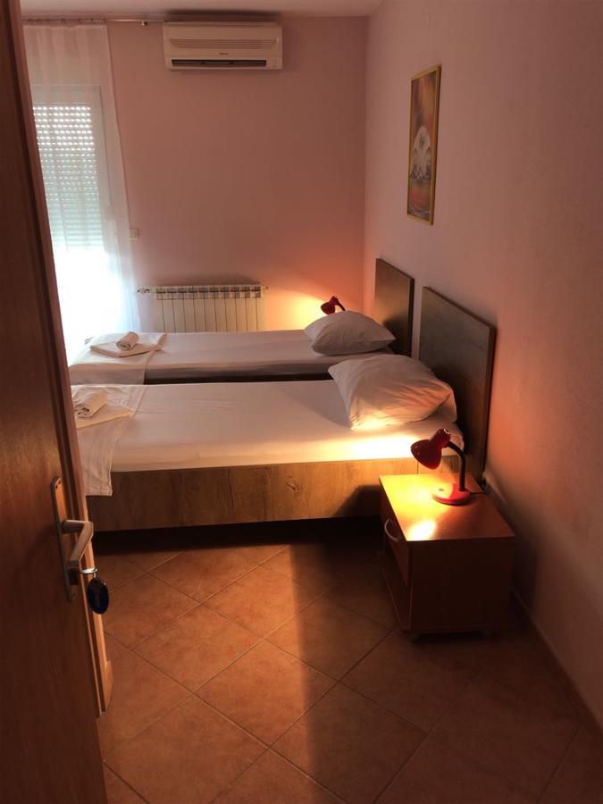Guest House Ivo Стобреч Екстер'єр фото